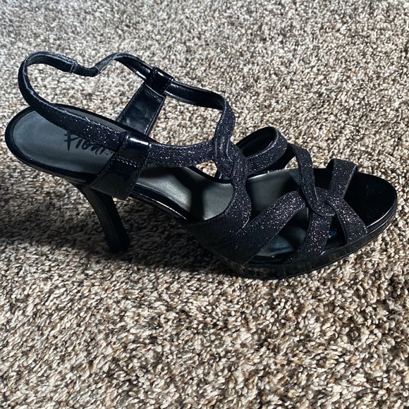 Black Sparkly Heels - Picture 3 of 4